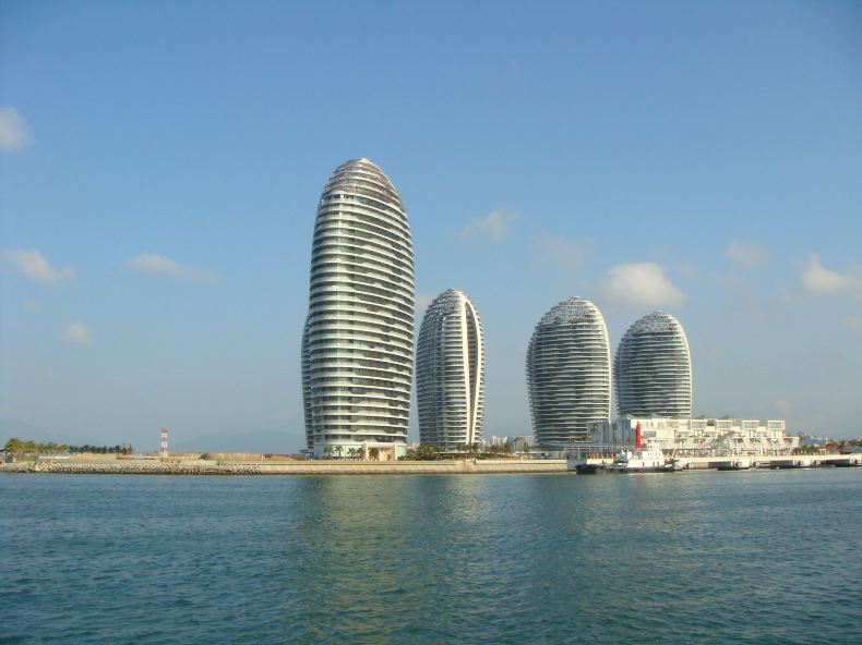 三亚仿迪拜标致性建筑