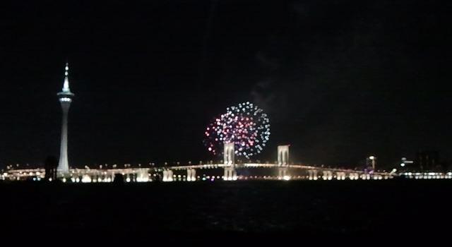中秋夜珠海看澳门烟花