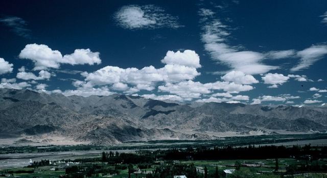 帕米尔寂静、旷远,甚至可以倾听到来自灵魂的