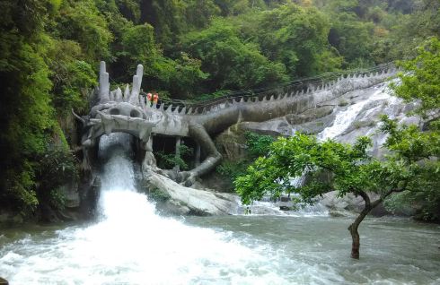 新兴天露山旅游度假区