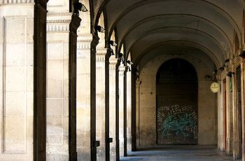 巴塞罗那齐弗雷廊道附近景点,齐弗雷廊道周边