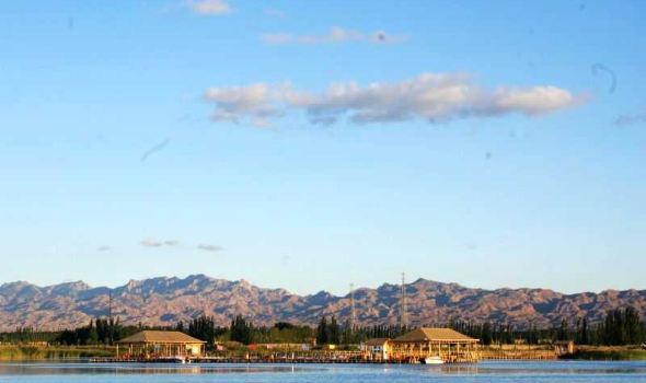 乌拉特前旗旅游怎么样_乌拉特前旗哪里好玩_