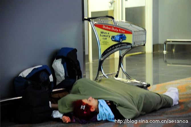 迪拜国际机场,转机酣睡大比拼 - 迪拜游记攻略