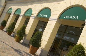 Serravalle Designer名牌奥特莱斯中心,米兰Se