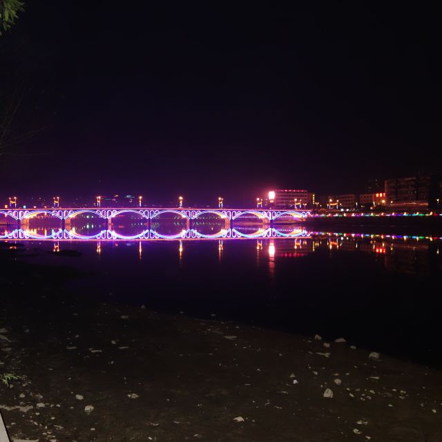 从化街口大桥夜景很美