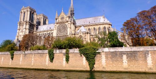 法国巴黎7日公司旅游(4钻)·凡尔赛宫 圣心教堂