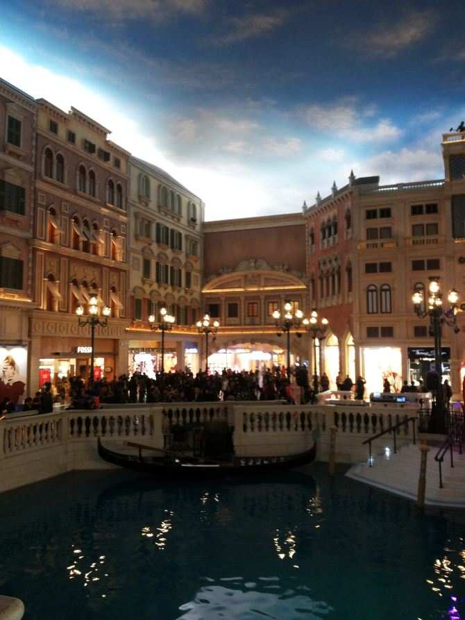 跟团的港澳游,感受资本主义的魅力 - 香港游记