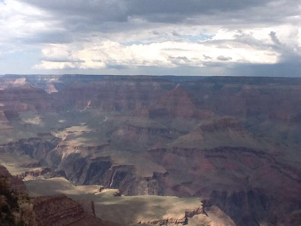 美国大峡谷一日游虽然时间短暂,而且还是跟当