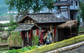 成都《道解都江堰》演出天气预报,历史气温,旅