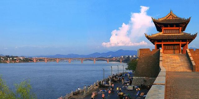 南昌GDP太弱了_南昌起义(2)