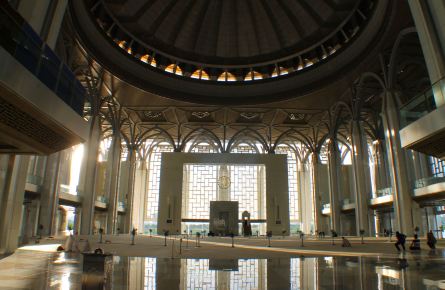 【环球体验】【加油站】吃货夫妻人均3千游遍