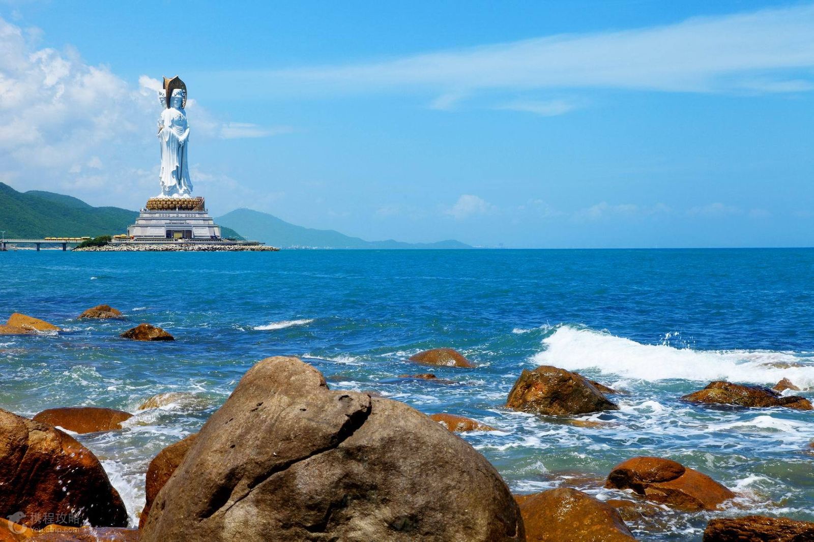 海南+三亚+呀诺达+南湾猴岛+南山+天涯海角4日3晚跟