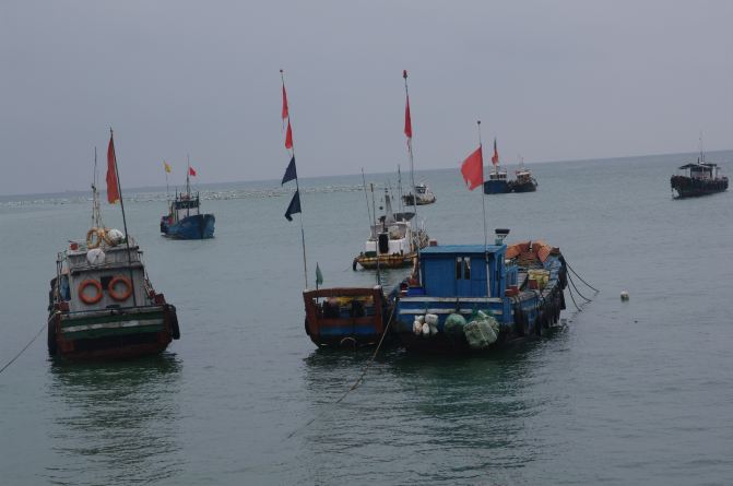 浙江舟山东极岛海钓攻略 途遇去普陀山求子的