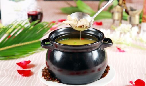 【携程攻略】丽江瓦罐鸡汤哪里吃,丽江哪家瓦罐鸡汤好吃,丽江瓦罐鸡汤餐馆推荐