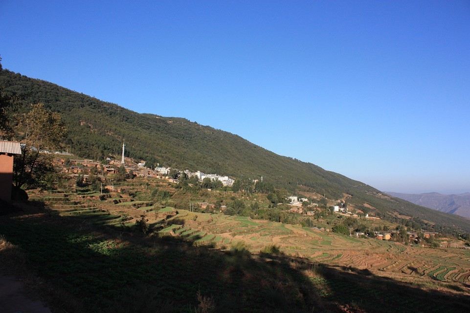 武定—险峻己衣大裂谷