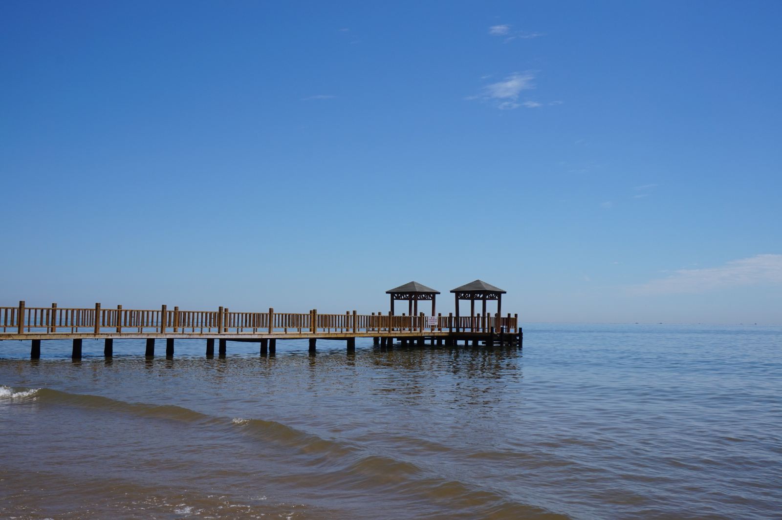 距离海边步行钟,游玩