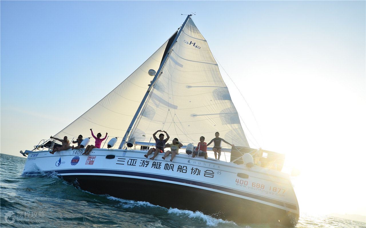 美食之旅·三亚4日3晚跟团游·独栋别墅泳池游艇出海潜水海钓烧烤火锅