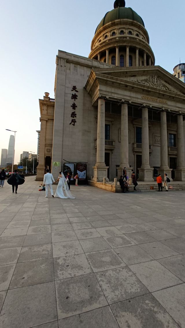 天津小白楼音乐广场