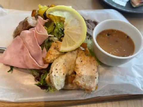 携程美食林 澳门cat Cave Cafe附近景点 Cat Cave Cafe周边景区推荐 攻略