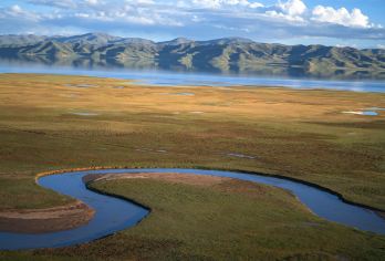 昆仑山口+可可西里+无极龙凤宫+杰桑索南达杰烈士纪念碑一日游【1.：️探寻神秘无人区—可可西里可停车观赏珍稀野生动物:藏羚羊、野牦牛、藏野驴】