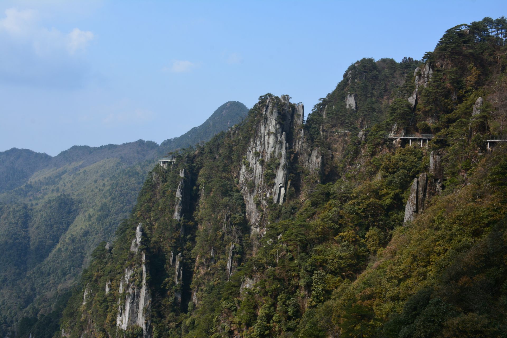 日月峰