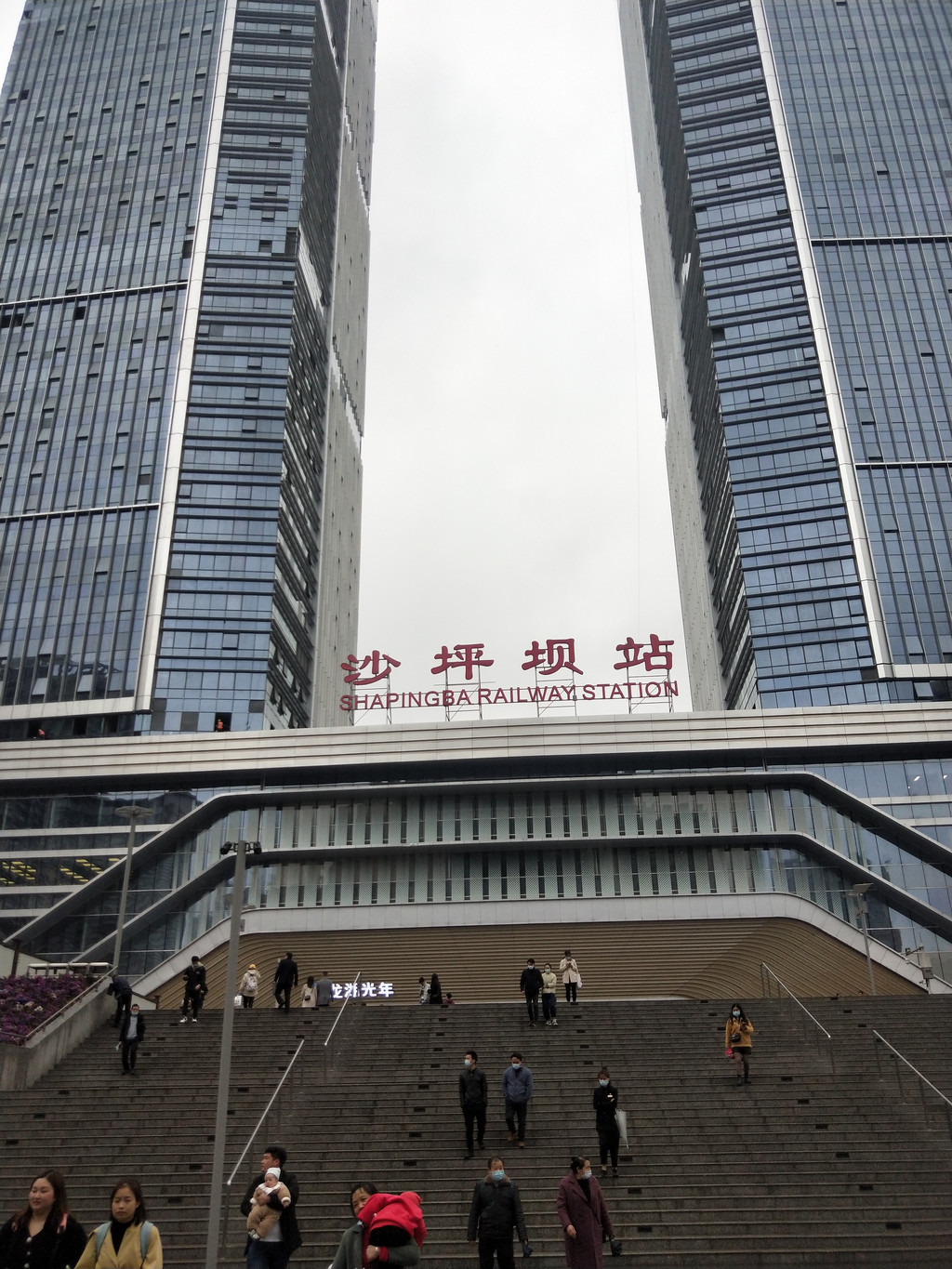 沪渝蓉高铁杨树湾特大桥完成桥墩浇筑-三峡新闻网