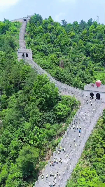 不去八达岭长城,那就来南昌版小长城吧