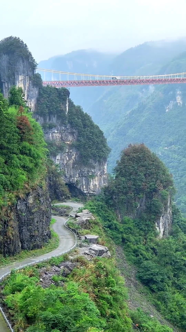 矮寨大桥风景图片