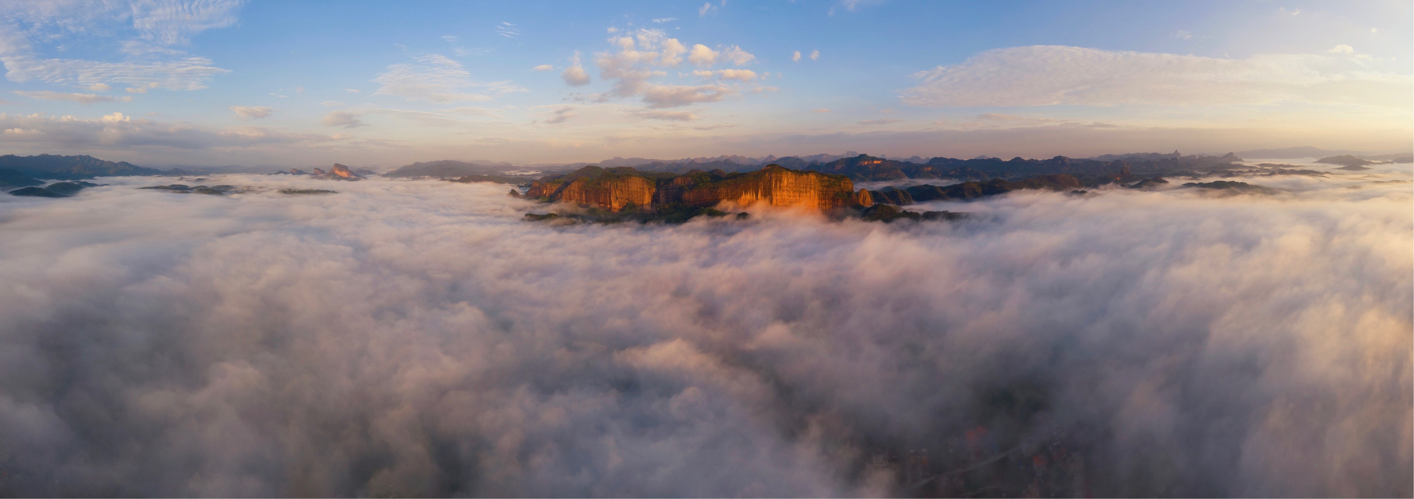 韶石山