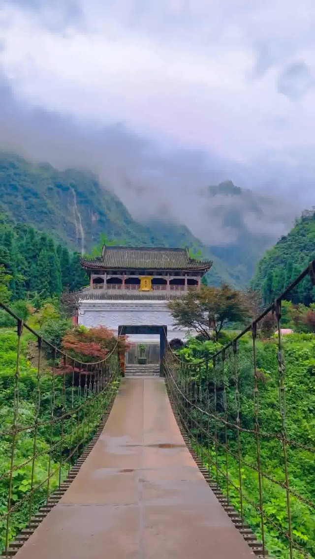 回龙沟海拔图片