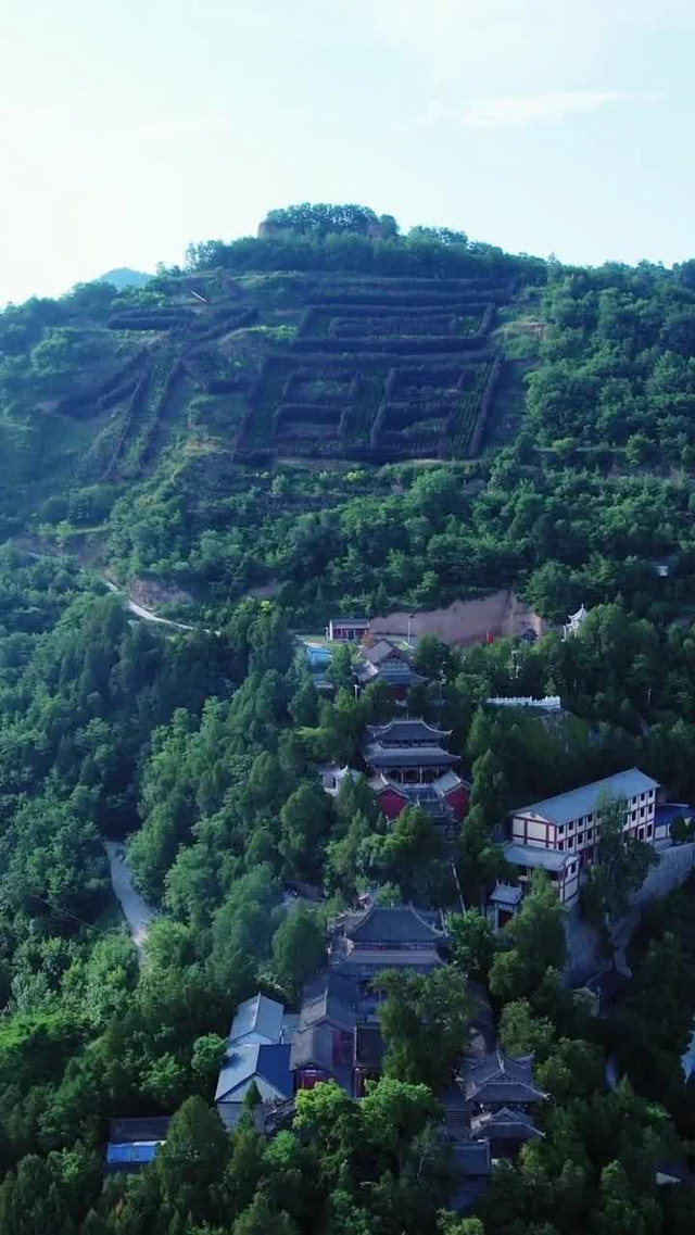 天水崇福寺图片