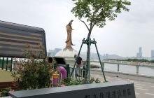 澳门喜来登金沙城中心大酒店 Sheraton Grand Macao Hotel Cotai Central 豪华客房 双床房 的棉被尺寸是 澳门旅游问答 携程攻略 澳门喜来登金沙城中心大酒店 Sheraton Grand Macao Hotel Cotai Central 豪华客房 双床房 的棉被尺寸是 澳门旅游问答 携程攻略