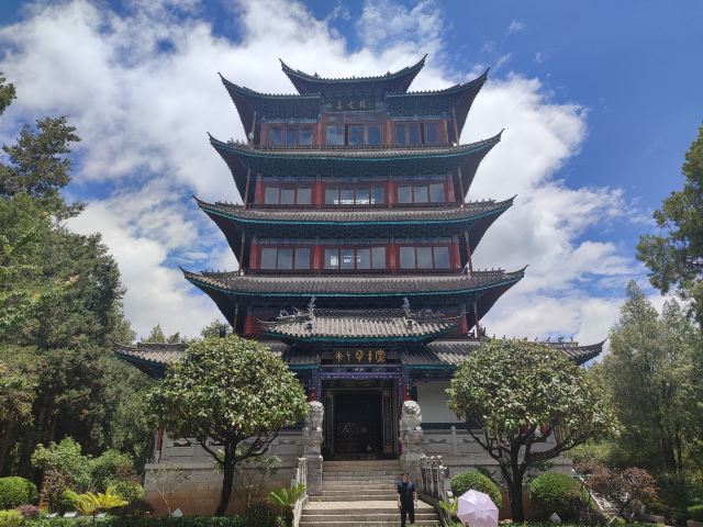 丽江万古楼游玩攻略简介,丽江万古楼门票/地址/图片/开放时间/照片/门票价格【携程攻略】