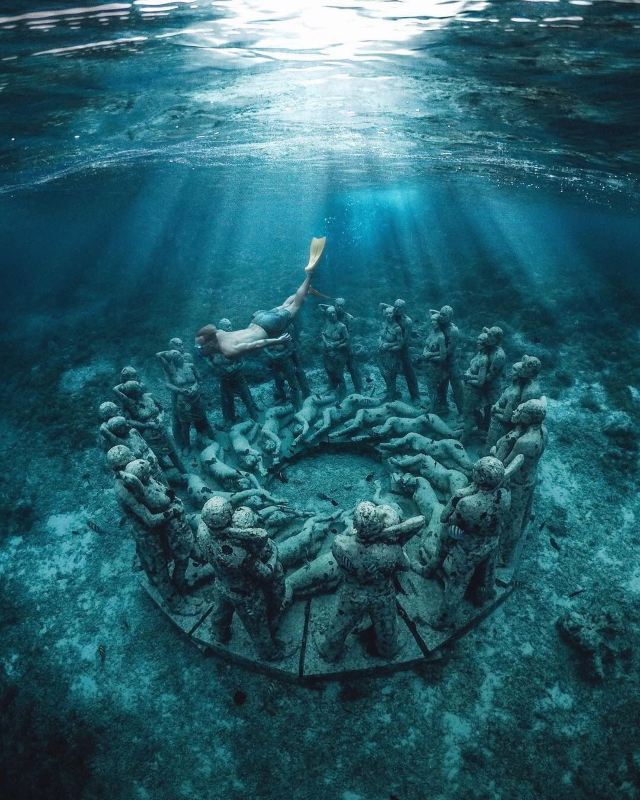 cancun underwater museum depth