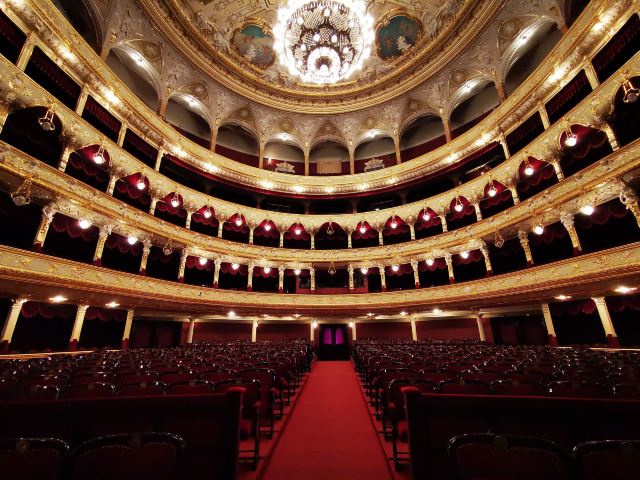 乌克兰敖德萨歌剧院图片