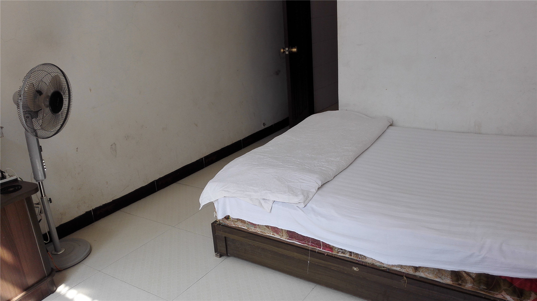 【携程攻略】富宁新华书店(县统计局东南),富宁