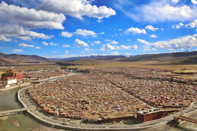 西藏最高海拔村 10040b0000005j6p1EDDF_R_1024_10000_Q90.jpg