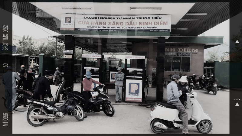 芽庄:飞机、跨海缆车、摩托车抢包手