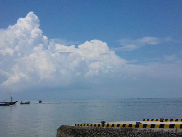 海石滩泳场（那晏海石滩）