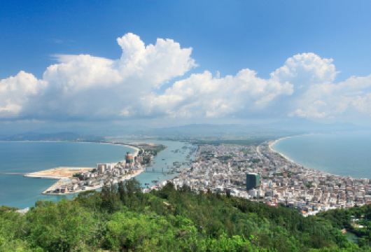 广东惠州双月湾一日游【纯玩独立团+多地上门接送+行程自由】【[精选线路]当地司机，司机兼职向导可以简单讲解介绍，但不是专业导游哦，经典线路，陪您赏绚丽双月湾】