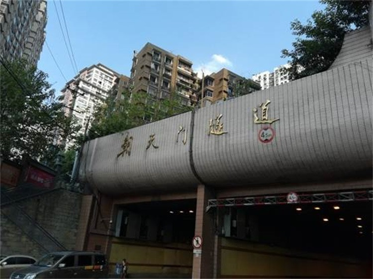 10070v000000jydgv97D8_R_800_10000_Q90.jpg?proc=autoorient