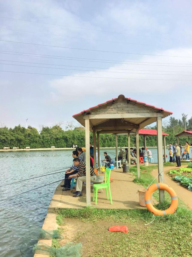 火山泉休闲农庄