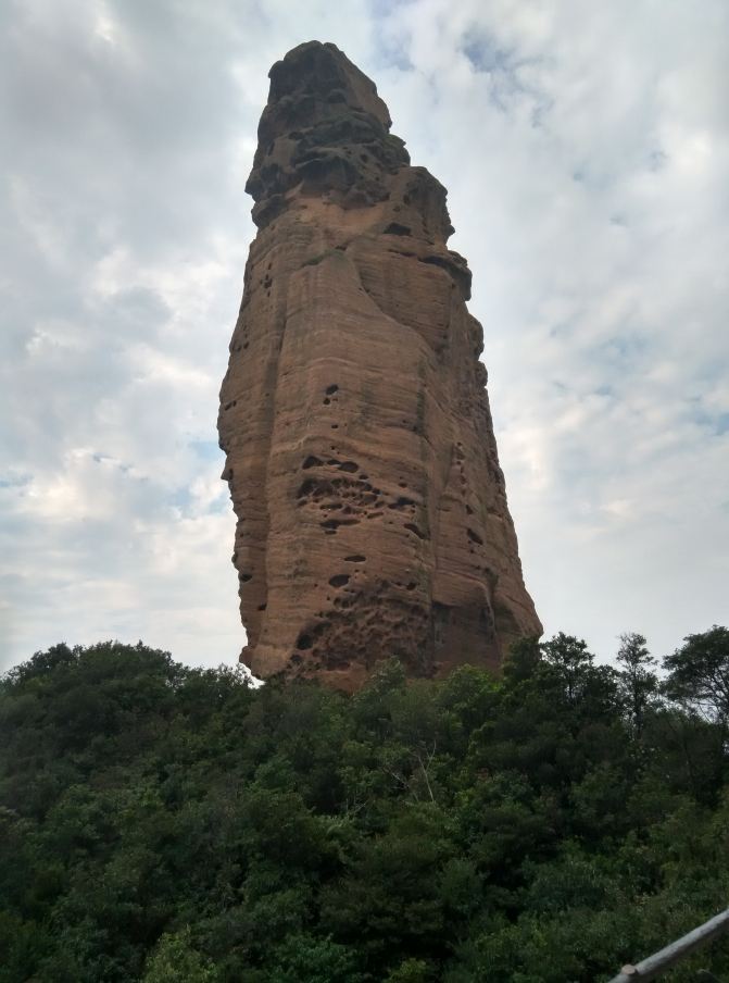 金枪峰 直指蓝天 这到底如何形成的呢