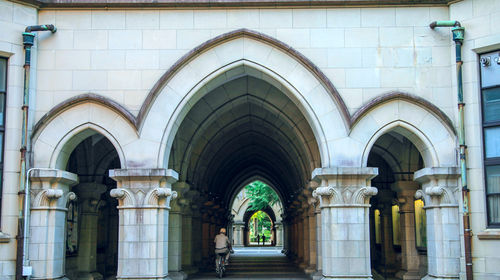 1009060000001yguwE668_C_500_280_Q80.jpg