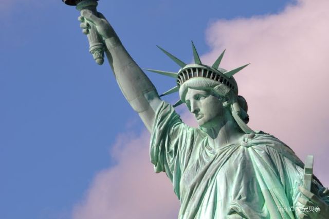 A Guide to visiting the Statue of Liberty travel notes and guides ...