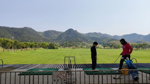启新高尔夫俱乐部