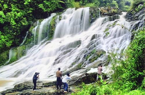 大岗山瀑布