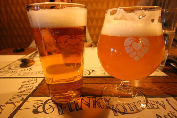 德国每一个地区的啤酒都各不相同,我们眼前