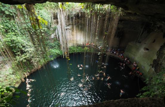 恢弘的特万特佩克地峡将北美与南美连成一片,这片六分之五皆为高原和