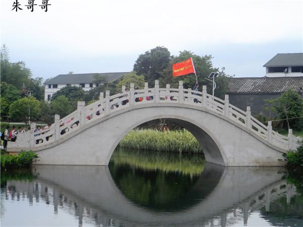 【原创】那阳光下的奔跑,曾是儿时的回忆 - 朱哥哥 - 朱哥哥荒腔走板的江湖